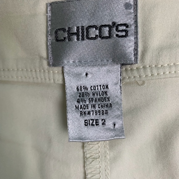 CHICOS cream colored crop pants size 2 - Picture 3 of 6